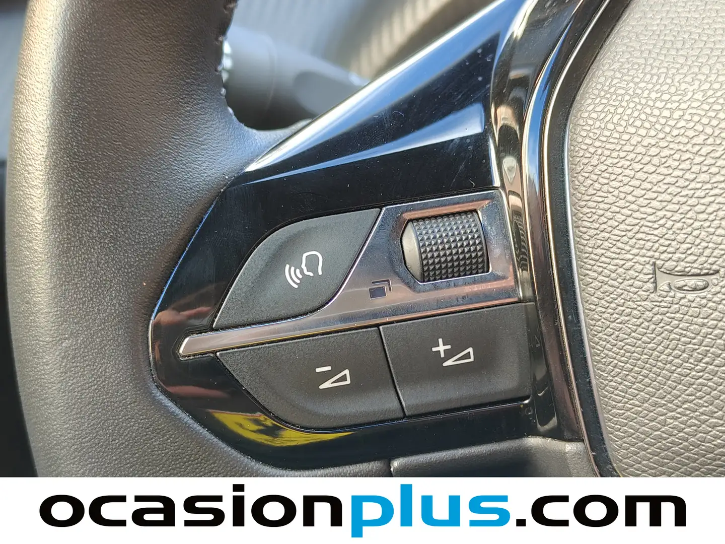 Foto Peugeot 2008 Peugeot 2008 PureTech 100 S&S Allure (100 CV)