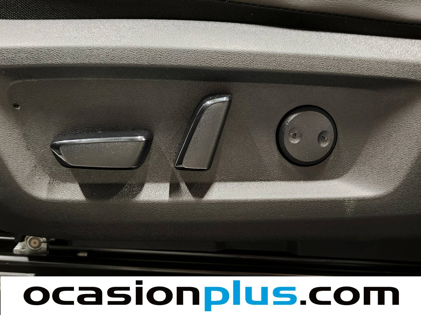 Nissan X-TRAIL Nissan X-Trail 1.5 e-4ORCE N-Connecta 4X4 AT (213 CV) 7 plazas al mejor precio