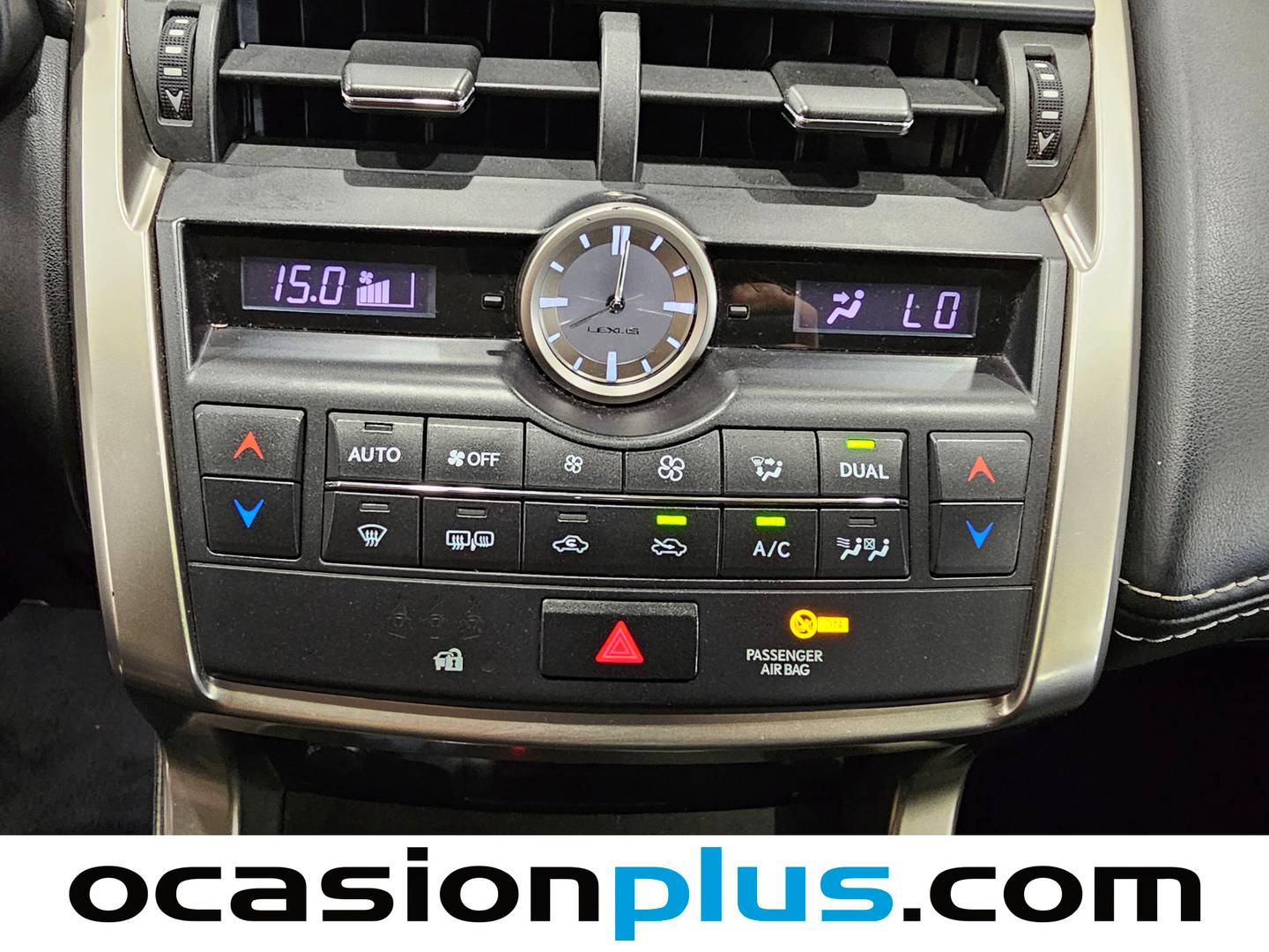 Foto Lexus NX Lexus NX 300h Corporate 2WD (197 CV)