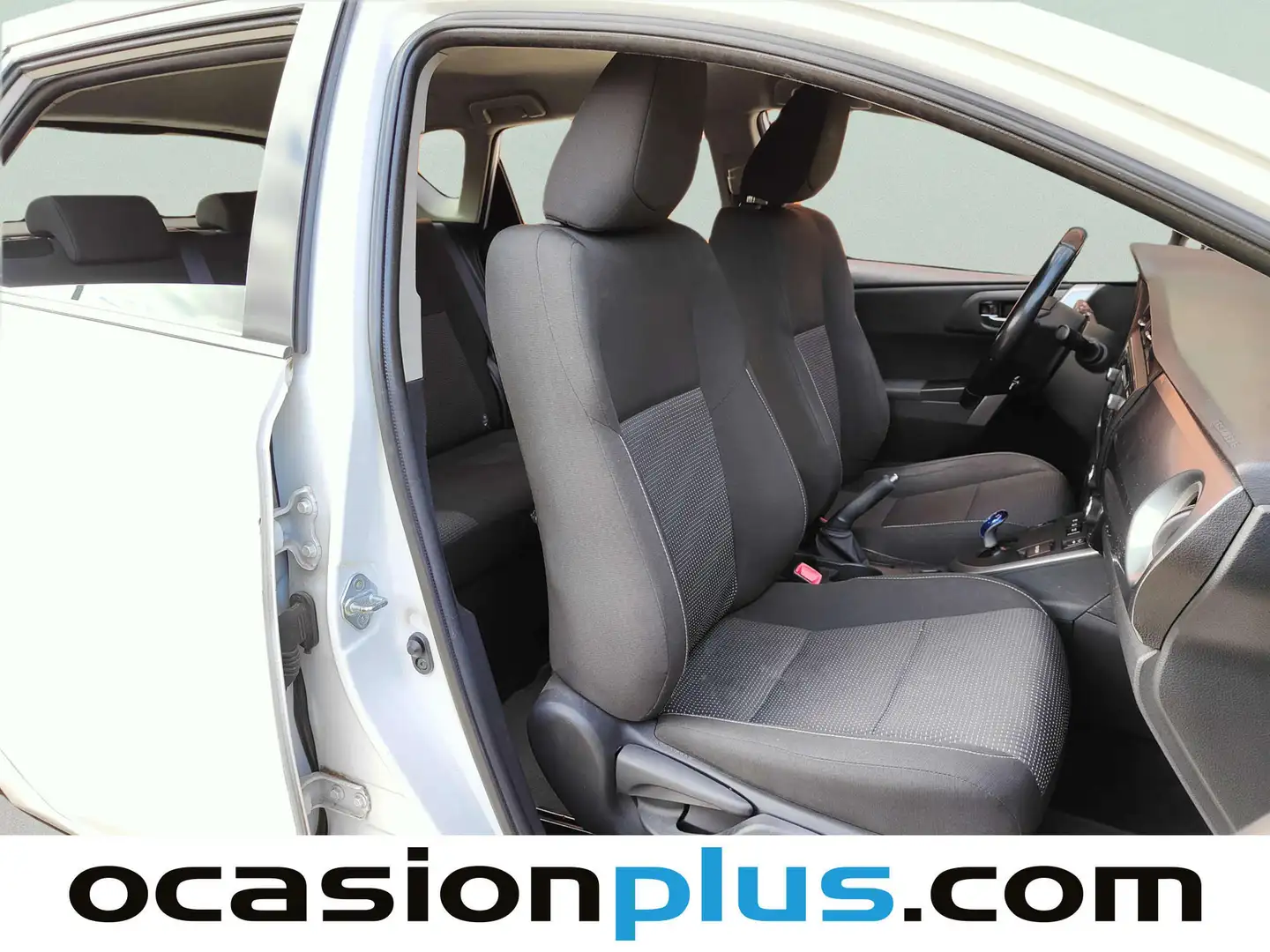 Foto Toyota Auris Toyota Auris 1.8 Hybrid Active  (136 CV)