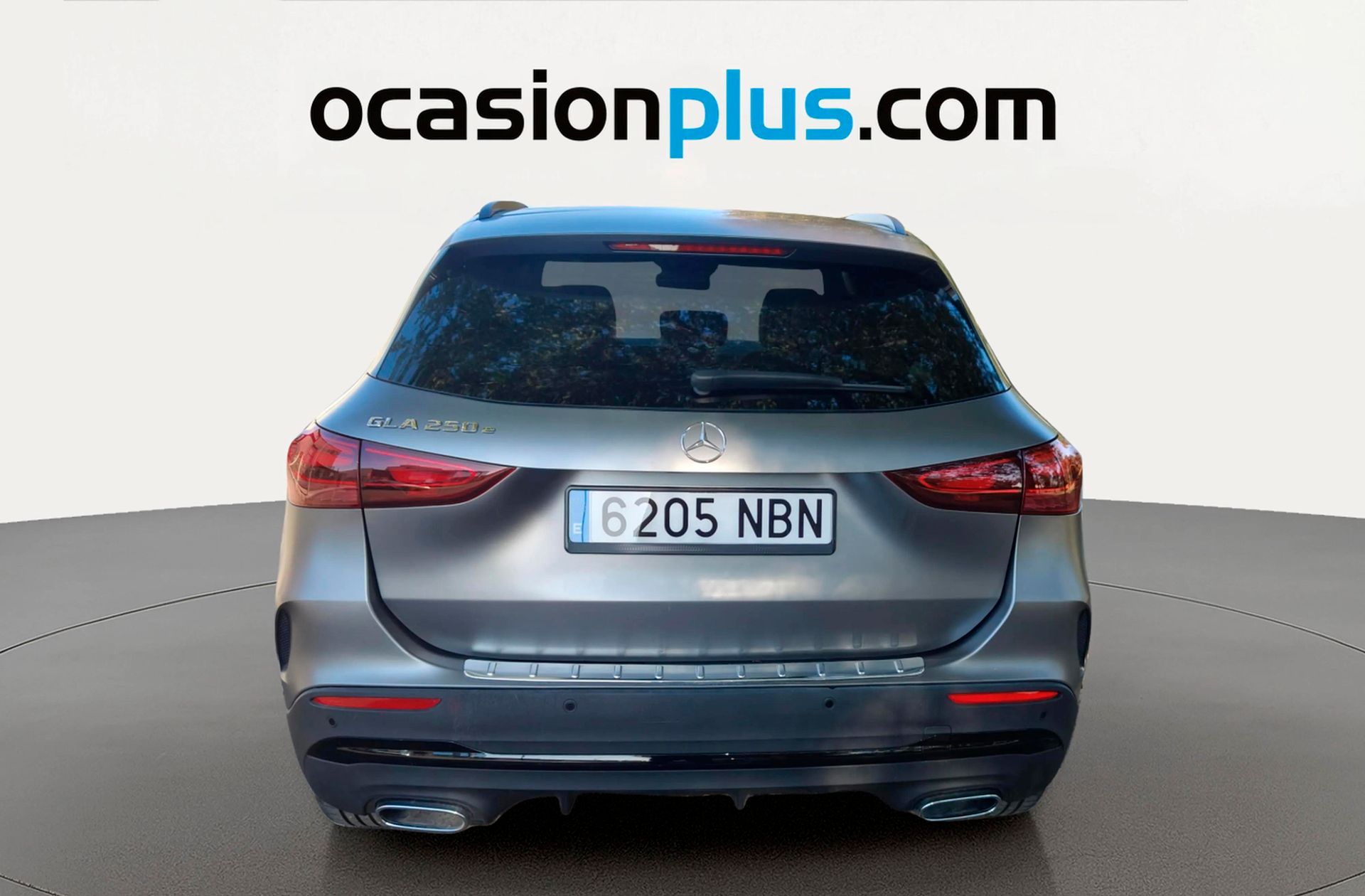 Mercedes-Benz GLA 250 e Pack AMG - foto 19