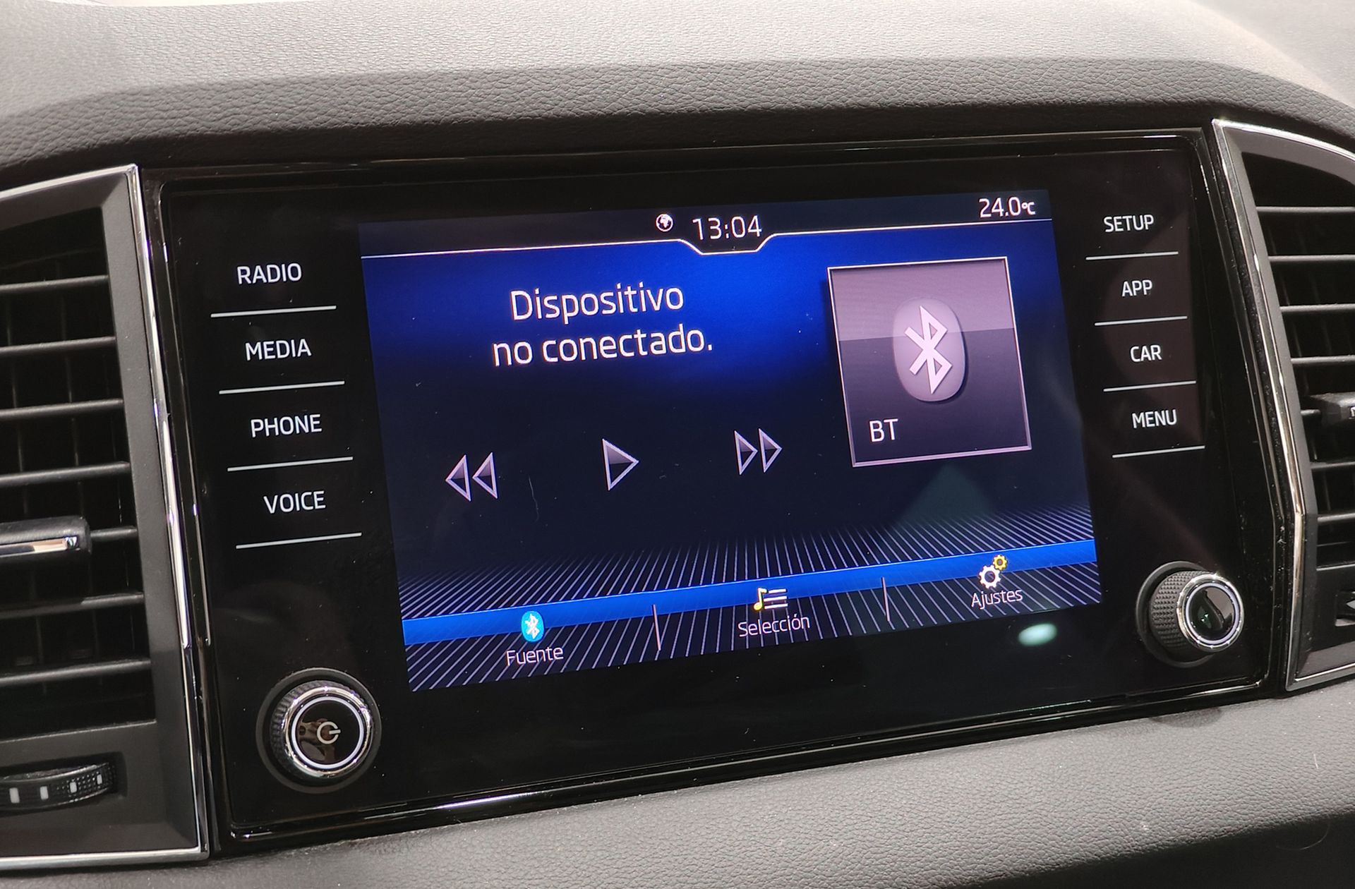 Škoda Karoq 1.0 TSI Ambition - foto 31