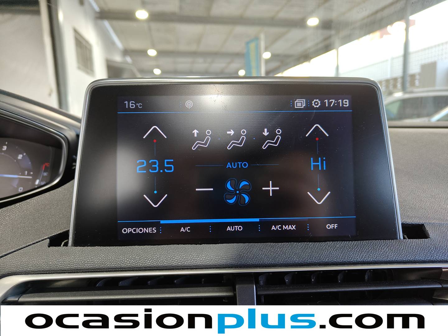 Foto Peugeot 3008 Peugeot 3008 BlueHDI 130 S&S GT Line (130 CV)