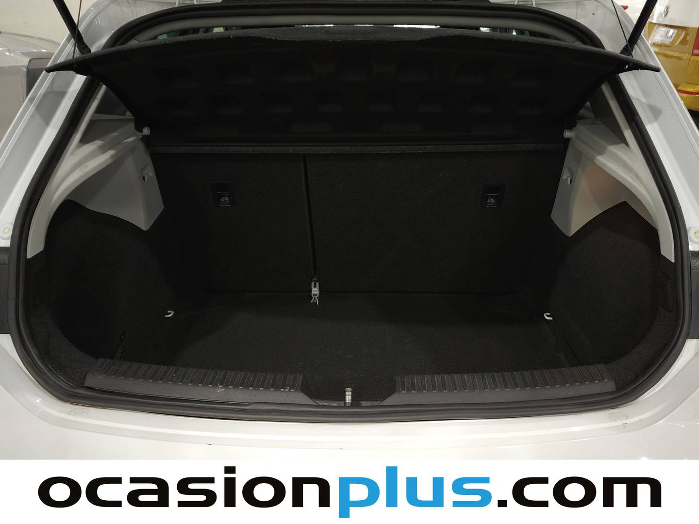 Fotos maletero Seat León Seat León 1.4 TSI S&S FR Plus (125 CV)