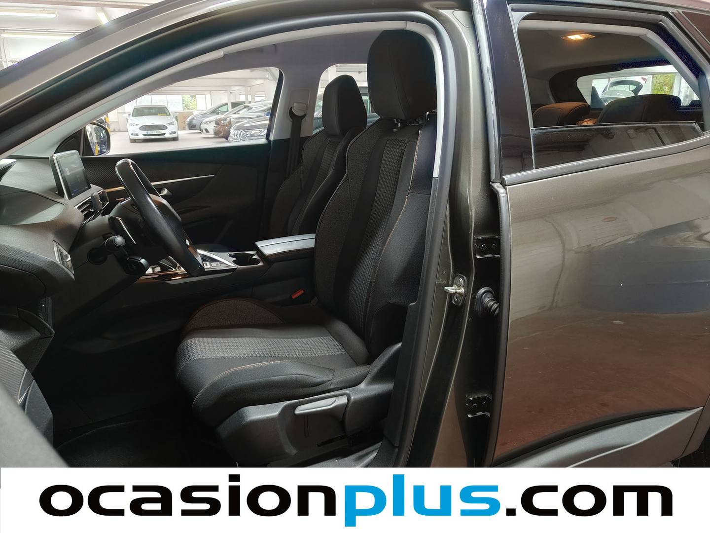 Foto asientos delanteros Peugeot 3008 Peugeot 3008 BlueHDI 130 S&S Active EAT8 (130 CV)