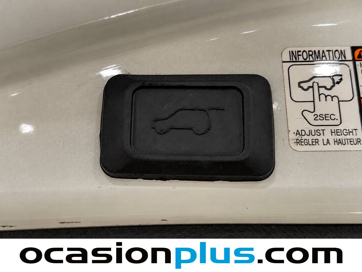 Equipamiento del Toyota Rav4 Toyota Rav4 2.5l hybrid Advance 4WD (197 CV)