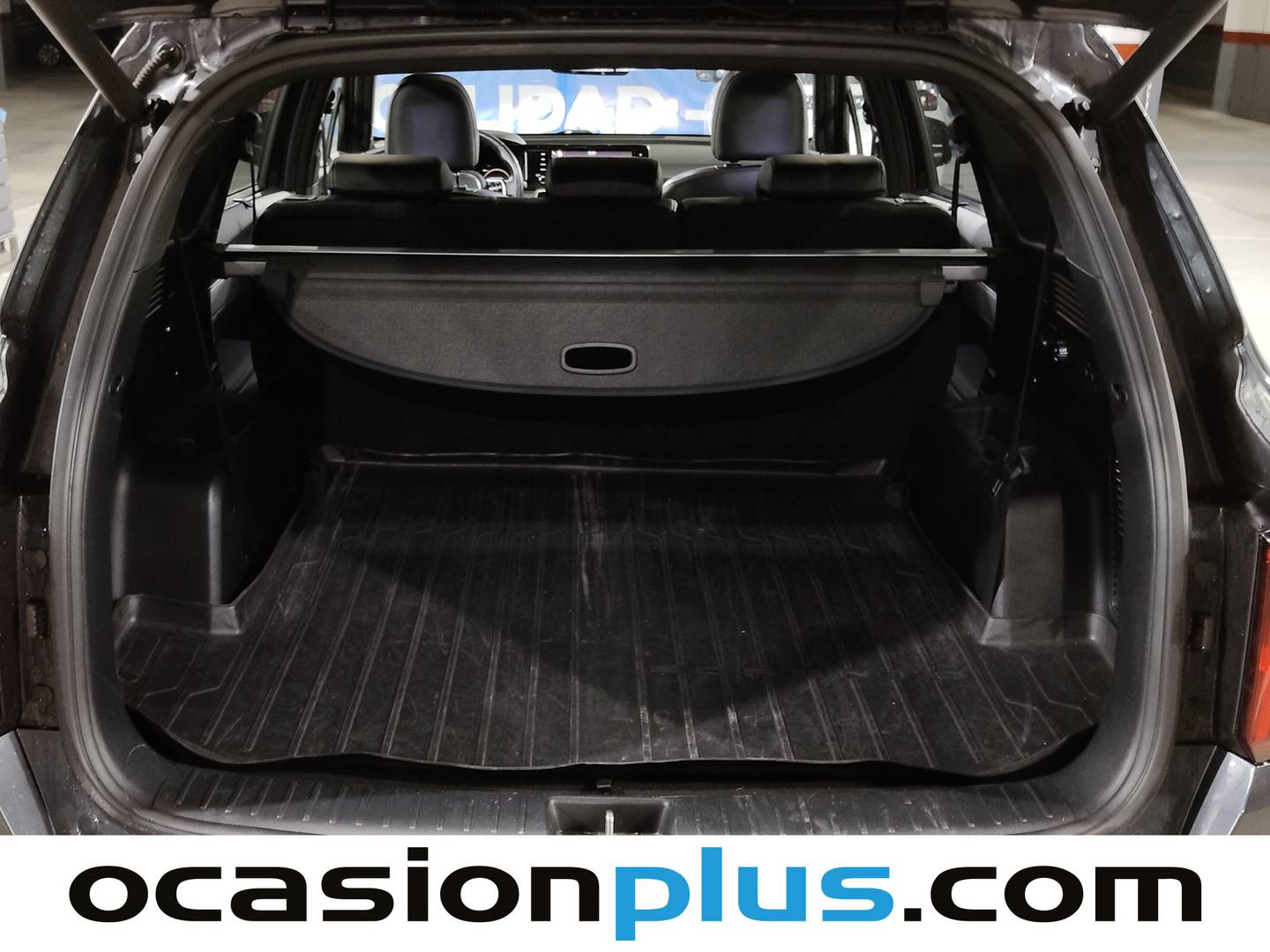 Fotos maletero KIA Sorento KIA Sorento 1.6 T-GDi HEV Emotion 4x2 (Pack Luxury) Auto (230 CV) 7 Plazas