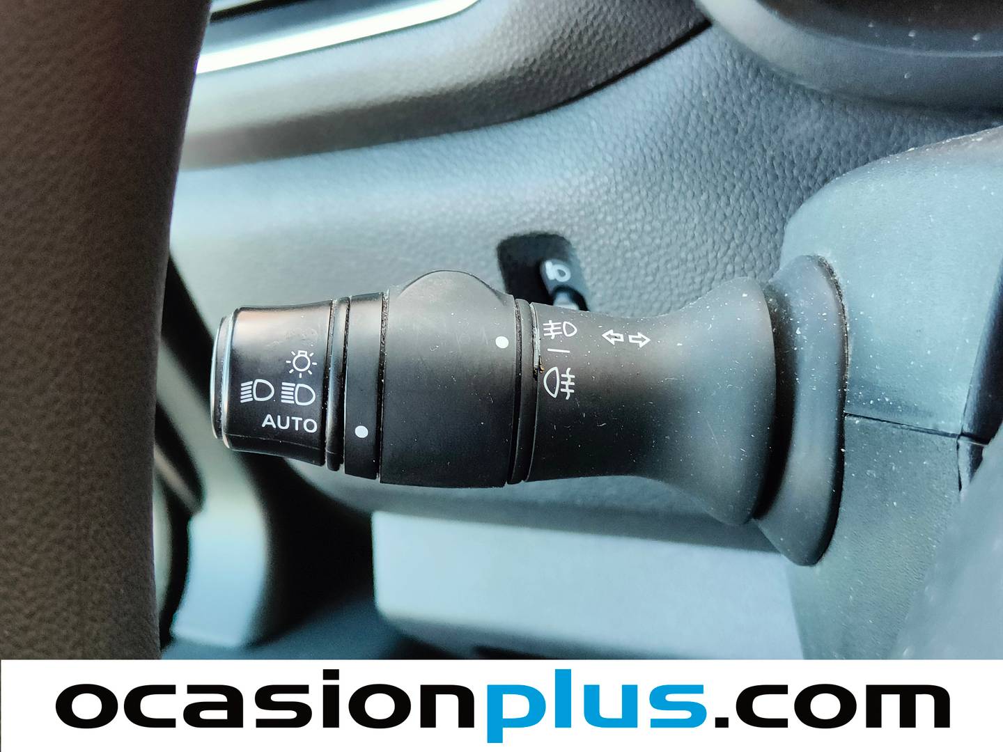 Extras y acabados del Renault Master Renault Master Furgon T L2H2 3500 Blue dCi (135 CV)