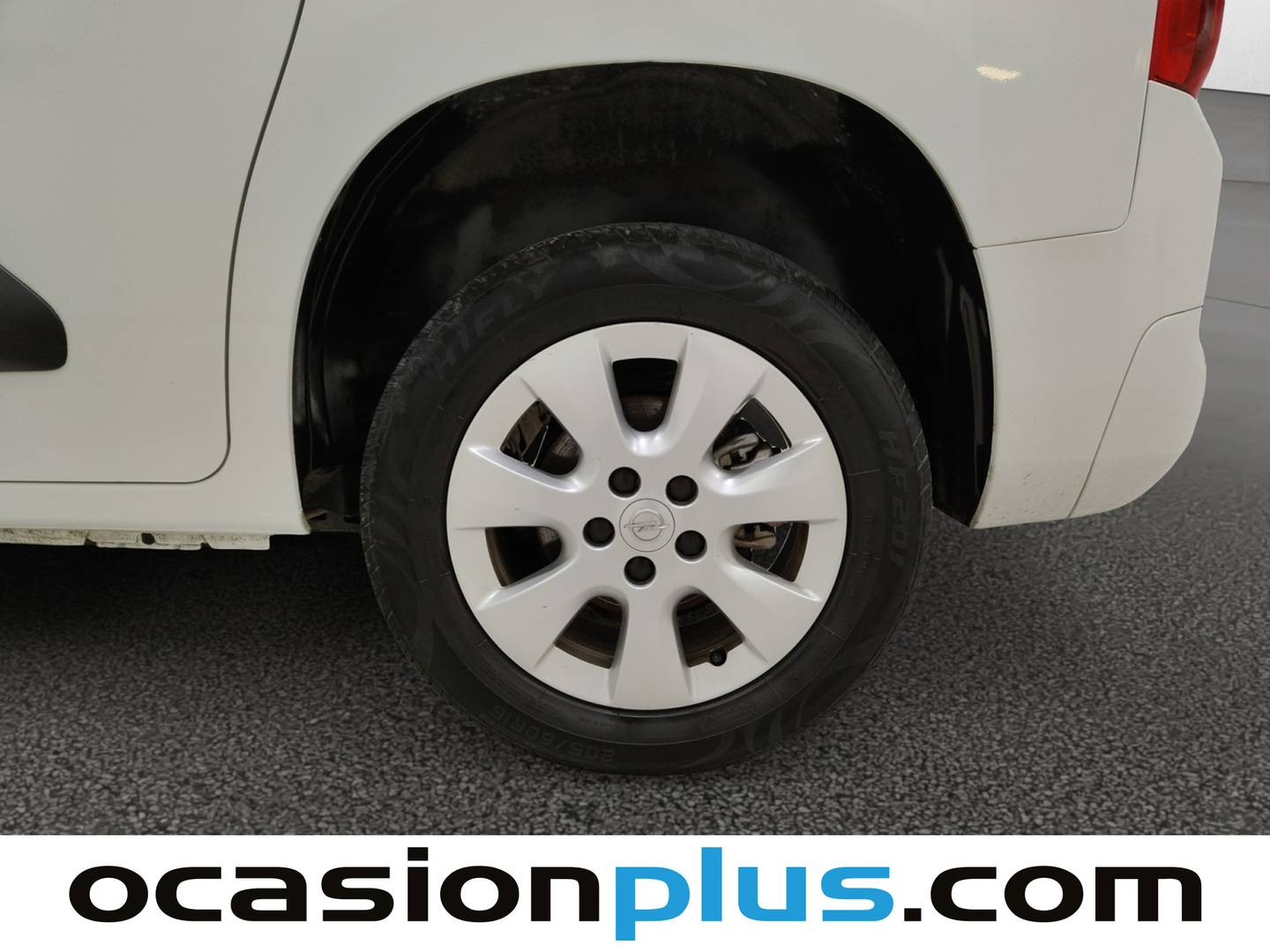 Foto Opel Combo Life Opel Combo Life 1.5 TD Business Edition Plus L1  (102 CV)