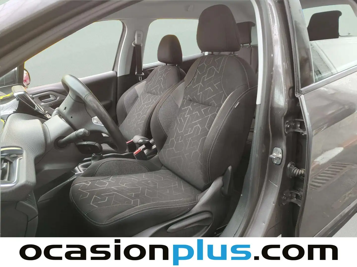 Foto Peugeot 2008 Peugeot 2008 BlueHDi 100 S&S Active (100 CV)