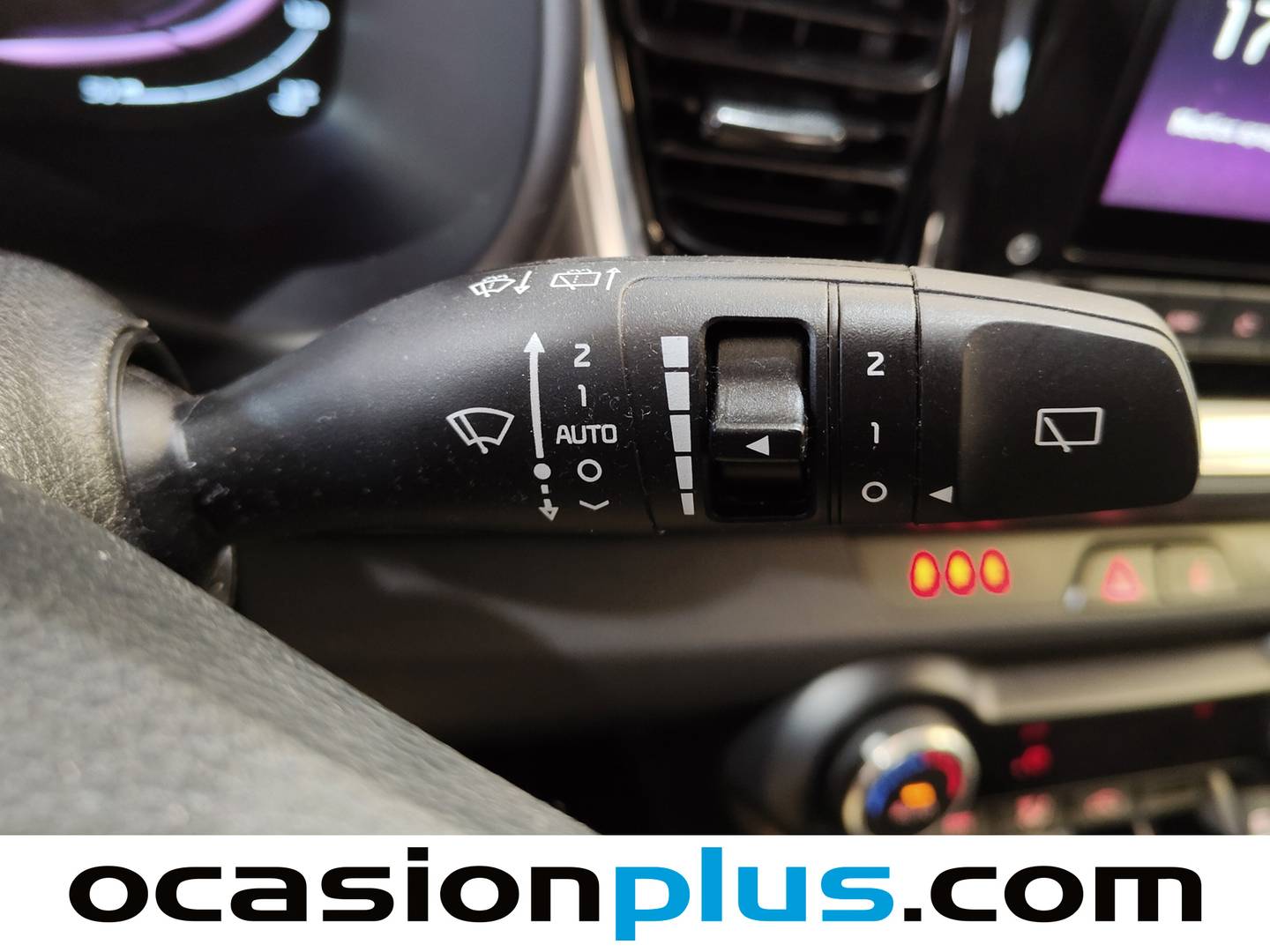 KIA Stonic KIA Stonic T-GDi Drive DCT (100 CV) seminuevo