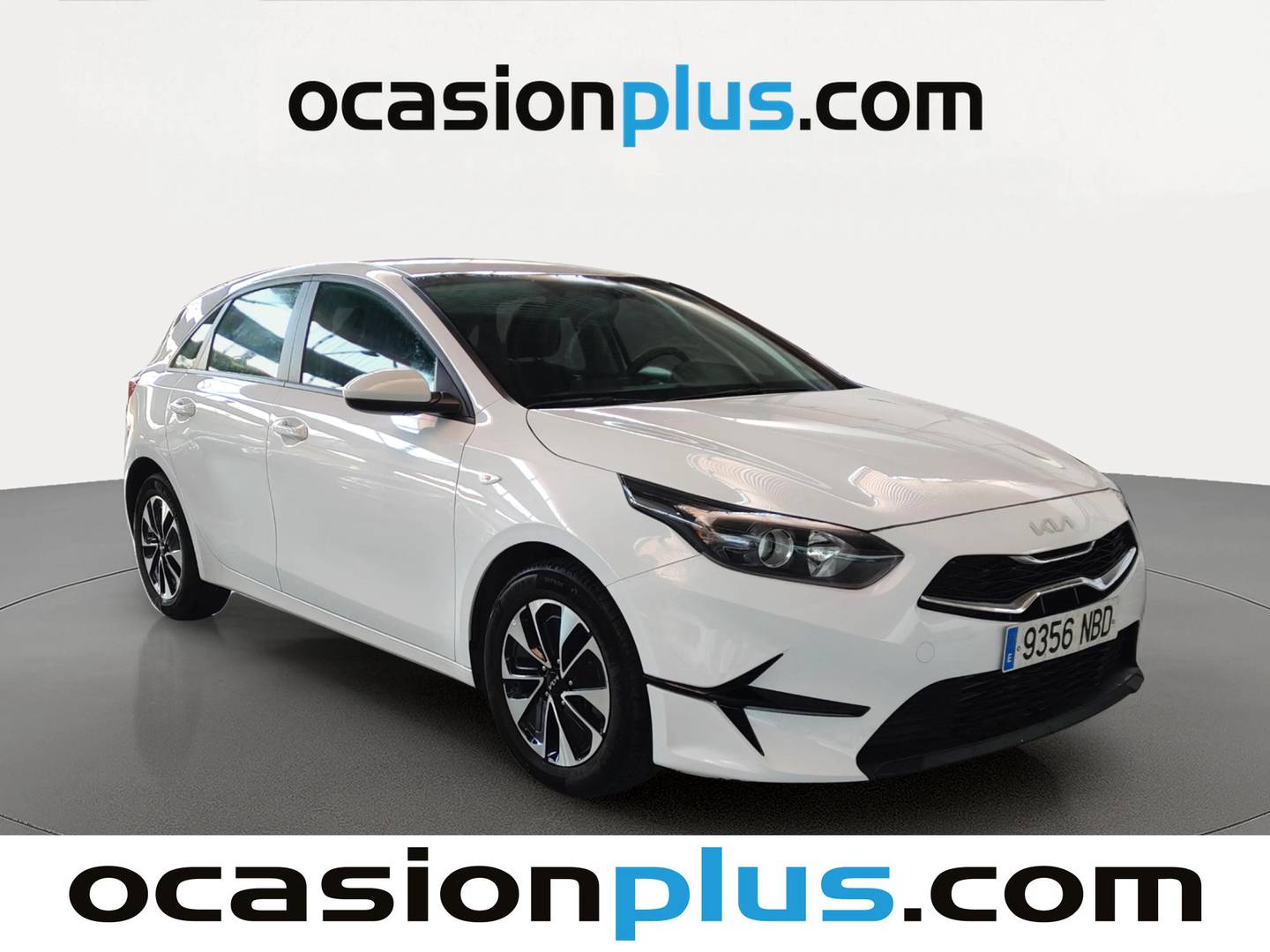 Foto delantera KIA Ceed KIA Ceed 1.0 T-GDi Concept (100 CV) derecha