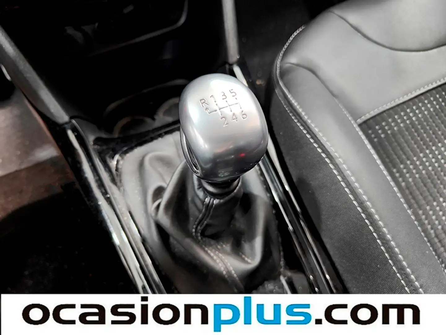 Foto Peugeot 2008 Peugeot 2008 BlueHDi 120 S&S Allure (120 CV)