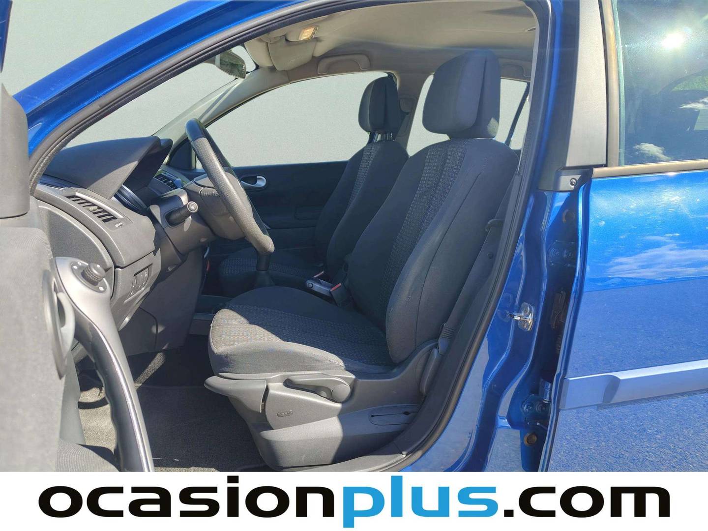 Foto asientos delanteros Renault Mégane Renault Megane Emotion 1.6 16V (110 CV)