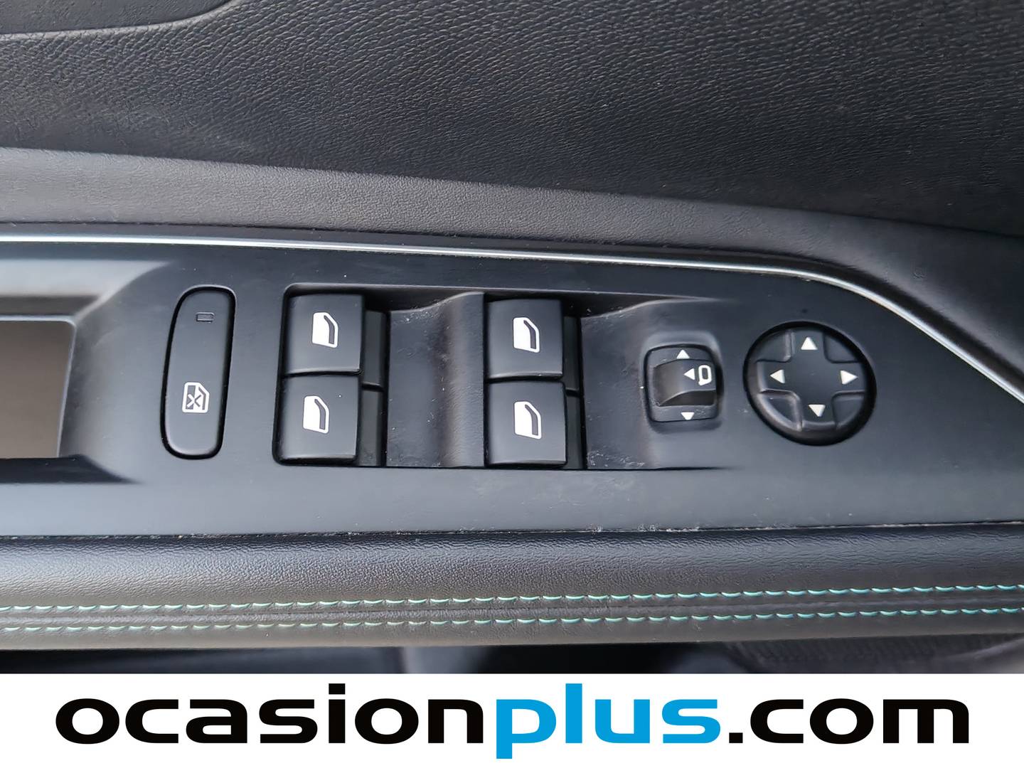 Foto Peugeot 3008 Hybrid Peugeot 3008 Hybrid 300 Allure Pack e-EAT8 (300 CV)