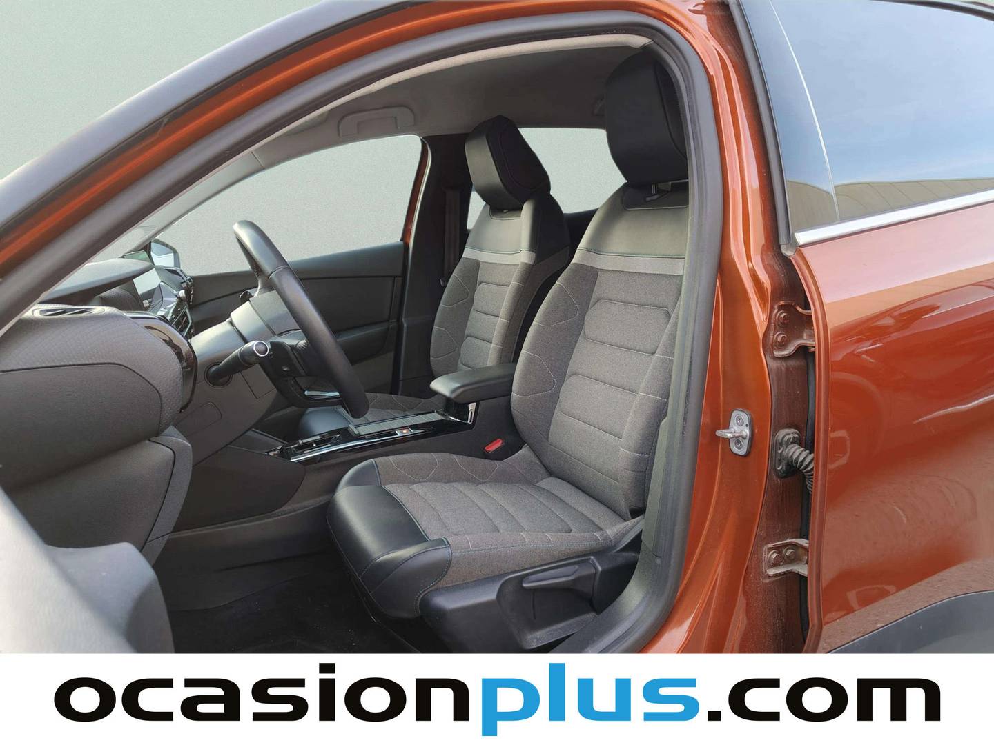 Foto Citroën C4 Citroen C4 BlueHDi 130 S&S Feel Pack EAT8 (130 CV)