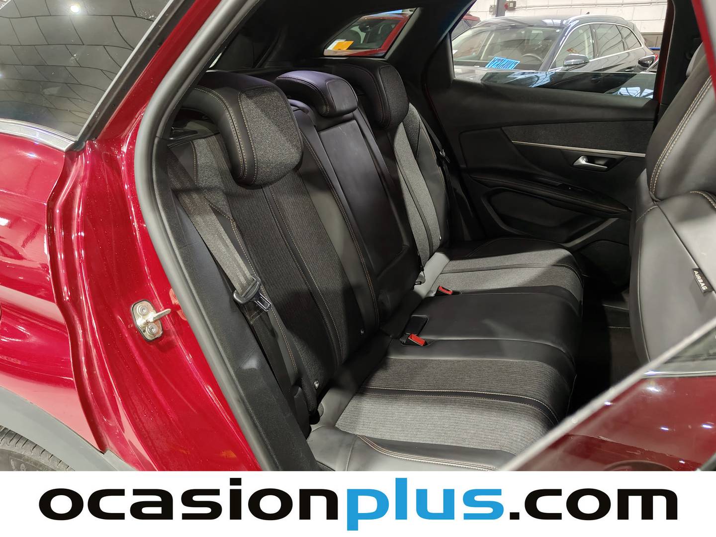 Foto Peugeot 3008 Peugeot 3008 BlueHDI 130 S&S GT Line EAT8  (130 CV)