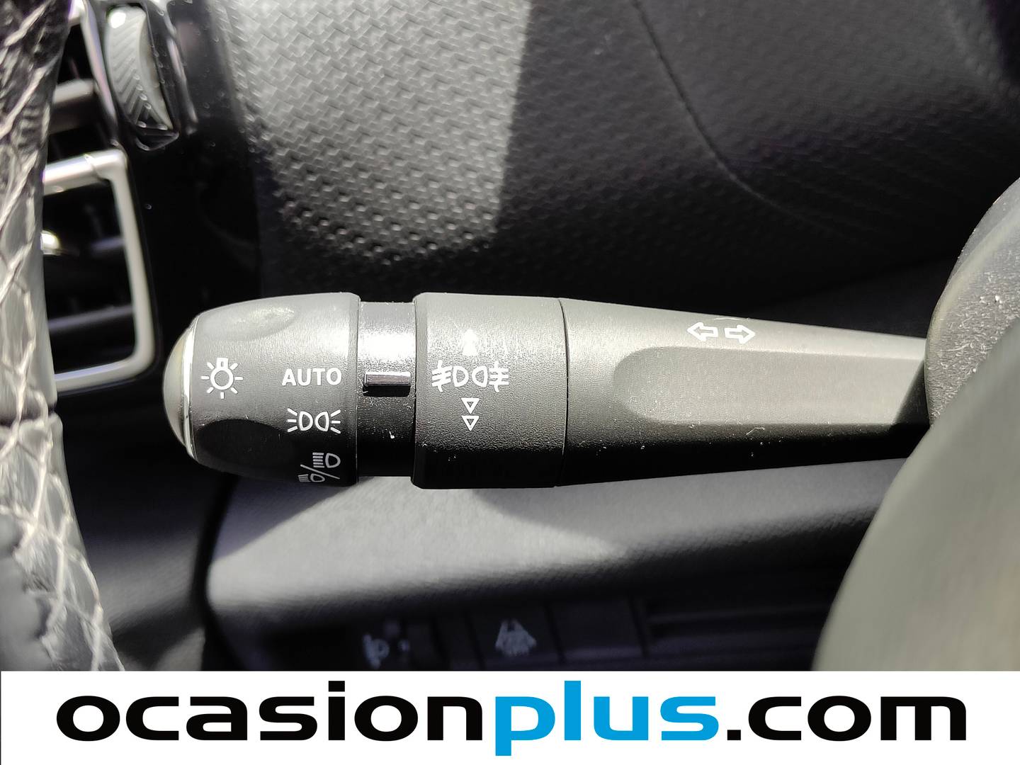 Paquetes del Citroën C4 Citroën C4 BlueHDi 130 S&S Shine EAT8 (130 CV)