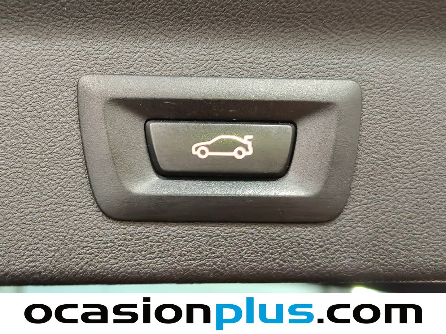 Equipamiento del BMW X3 BMW X3 xDrive20d (190 CV)