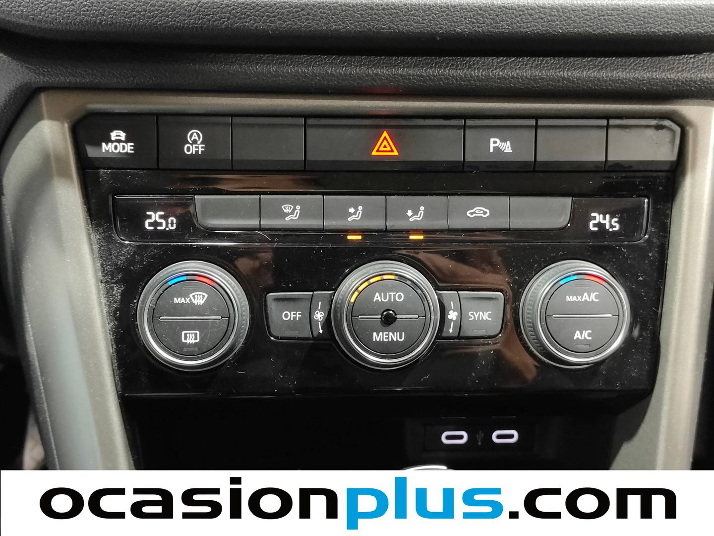 Foto Volkswagen T-Roc Volkswagen T-Roc Advance 2.0 TDI (150 CV) DSG