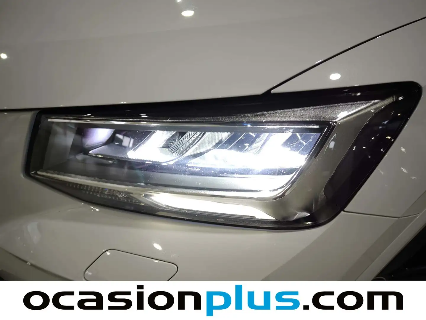 Foto Audi Q2 Audi Q2 Black Line 35 TDI  Pack S-line (150 CV) S tronic