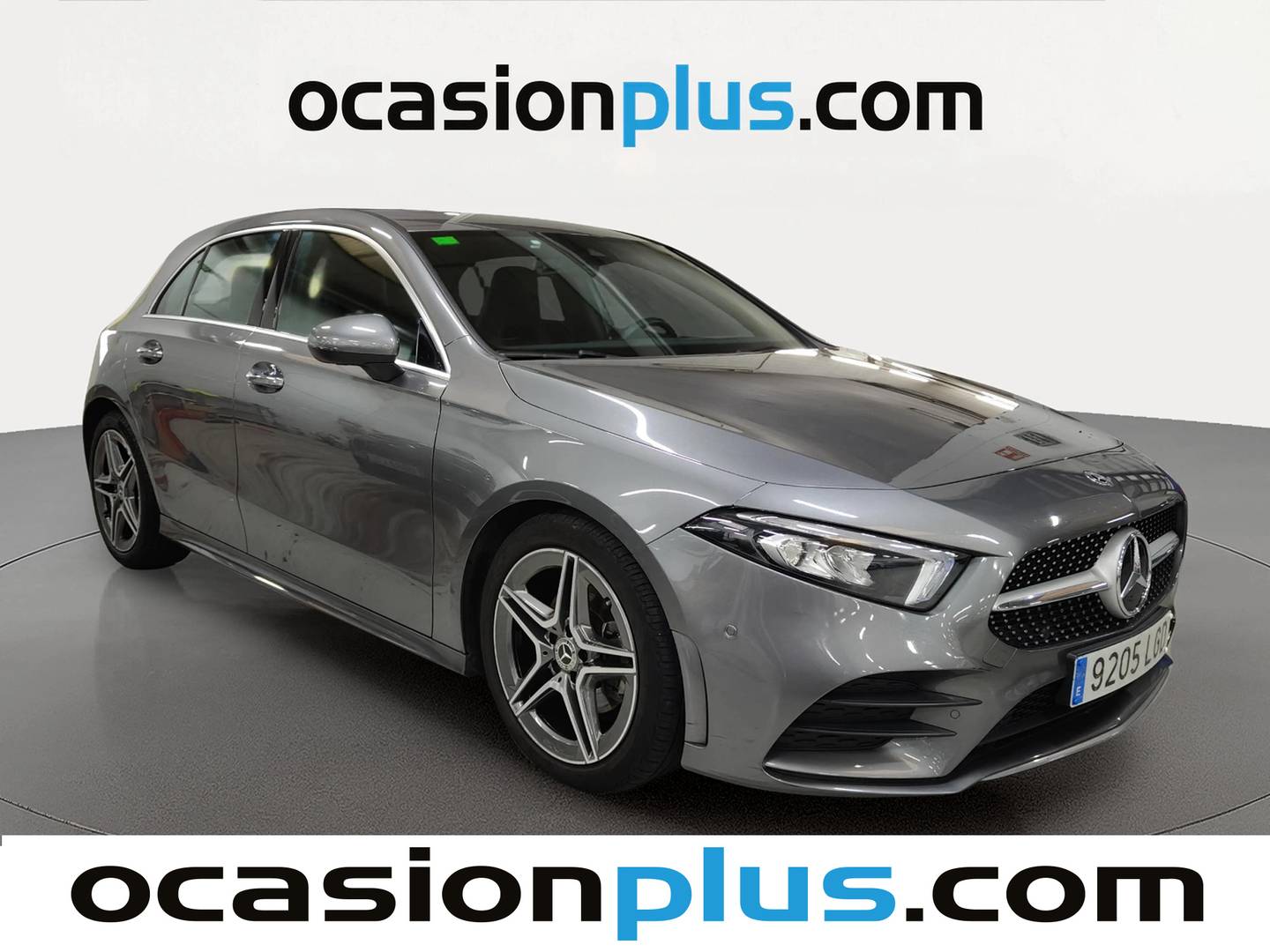 Foto delantera Mercedes Clase A Mercedes Clase A 180 d (116 CV) Pack AMG derecha