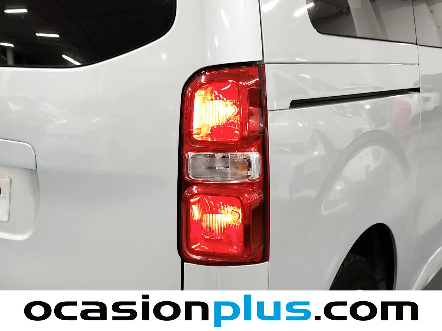 Foto Peugeot Traveller Peugeot Traveller BlueHDi 150 Active Compact 8 Plazas (150 CV)