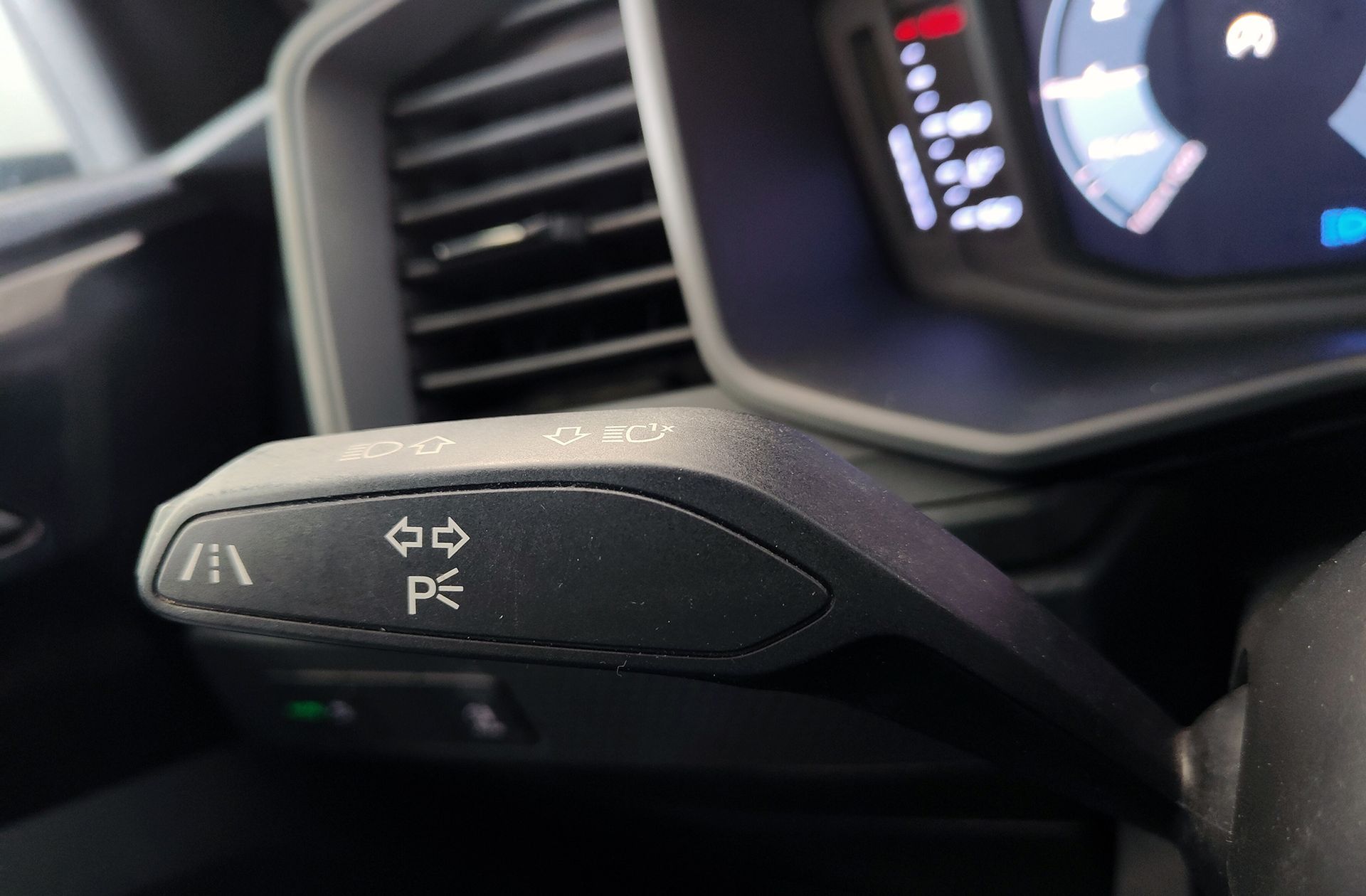 Audi A1 Sportback Advanced 30 TFSI - foto 21