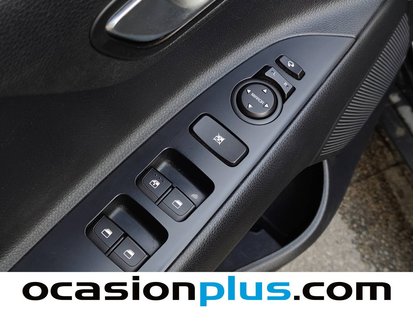 KIA Stonic KIA Stonic 1.0 T-GDi Black Edition DCT (120 CV) 120cv