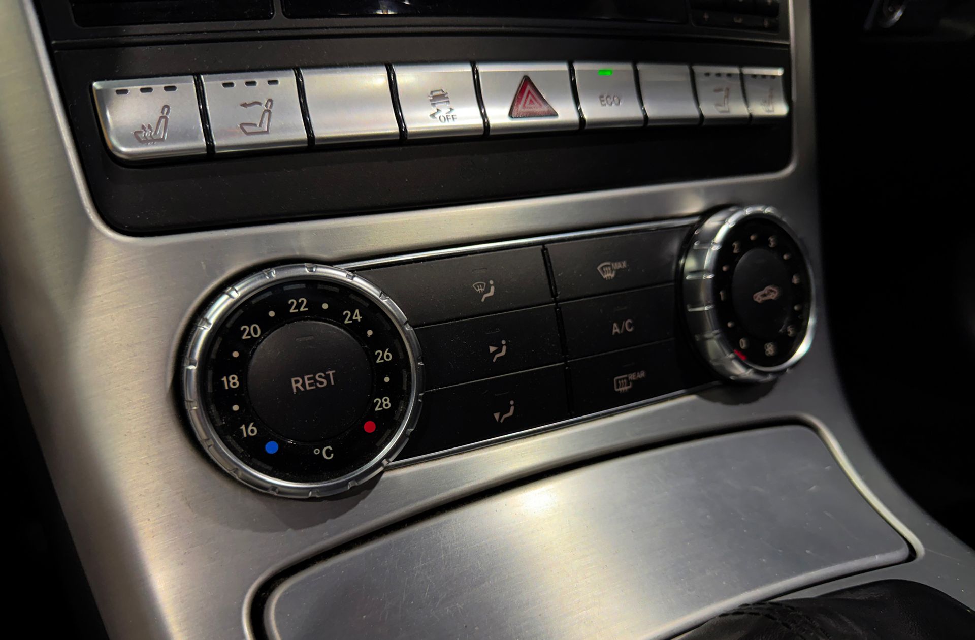 Mercedes-Benz SLK BlueEfficiency 7G Plus - foto 31
