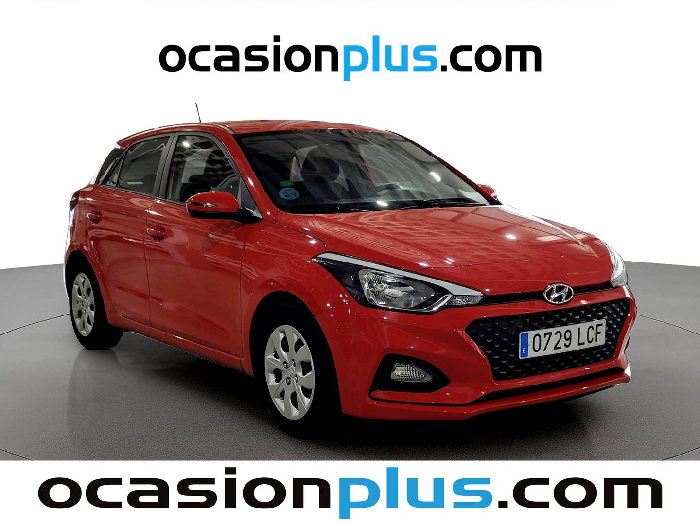 Foto delantera Hyundai i20 Hyundai i20 1.2 MPI Essence LE (84 CV) derecha