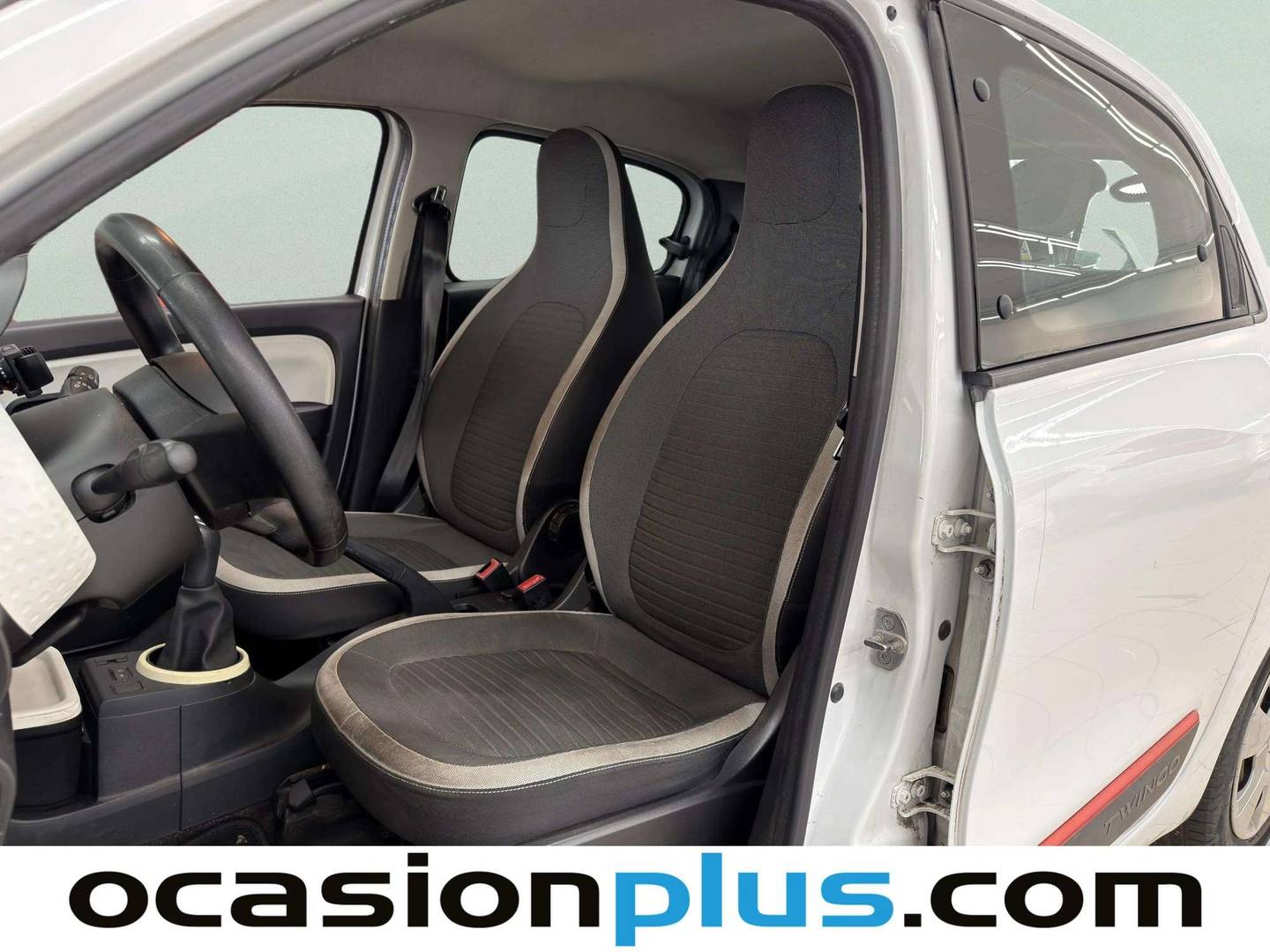 Foto asientos delanteros Renault Twingo Renault Twingo Intens SCe (70 CV)