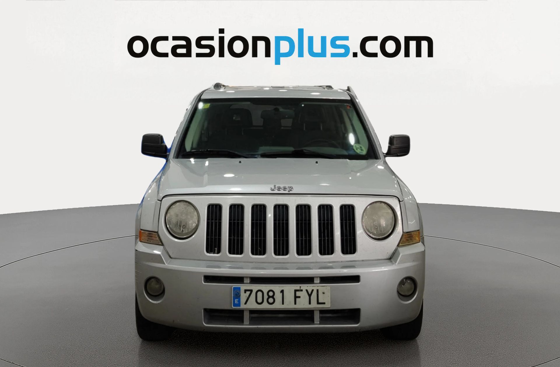 Jeep Patriot 2.0 CRD Limited 4x4 - foto 12