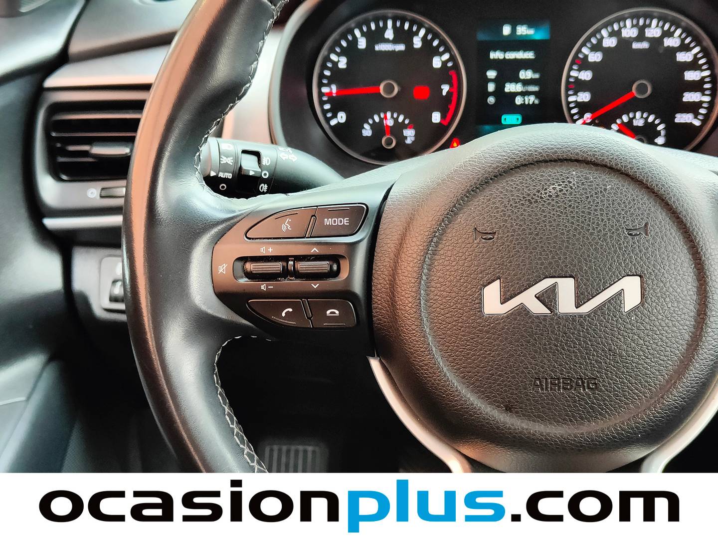 KIA Stonic KIA Stonic 1.0 T-GDi MHEV MT Concept (100 CV) de ocasión