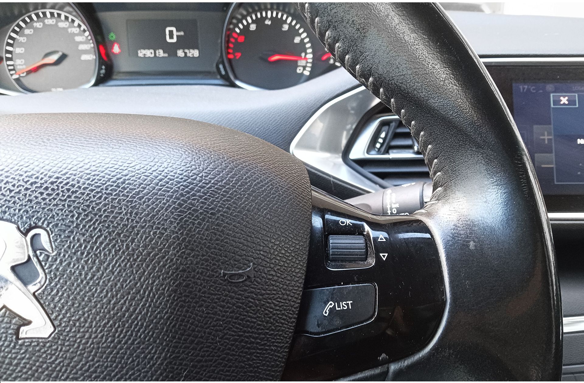 Peugeot 308 SW SW PureTech 130 Style - foto 26