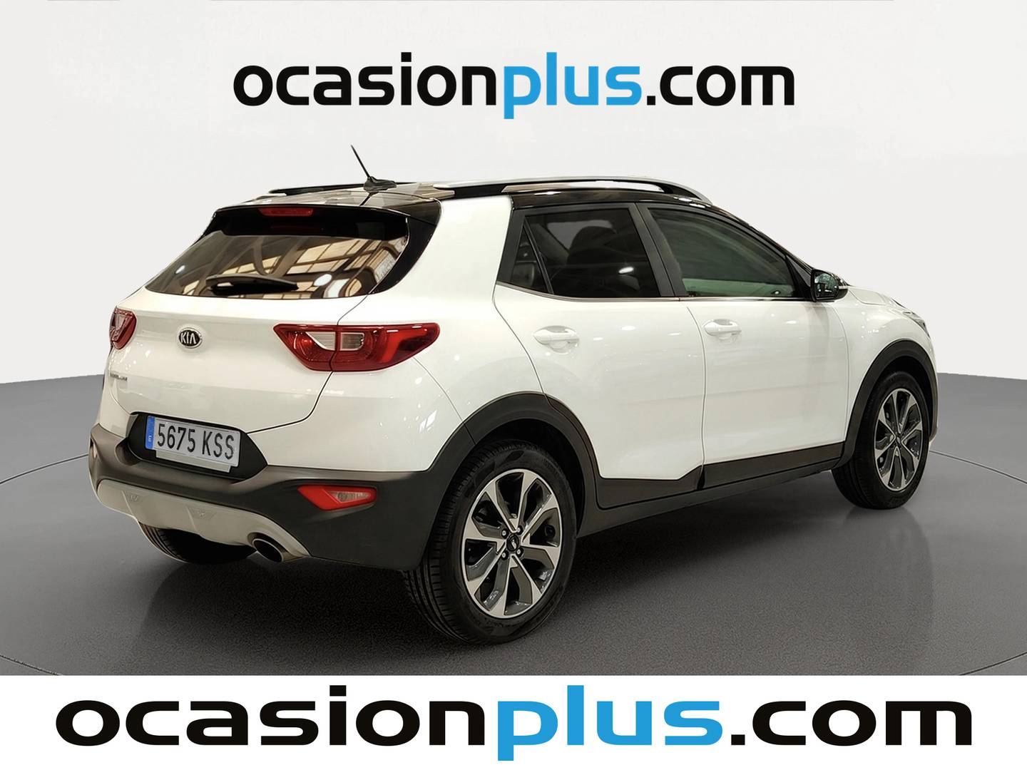 Foto trasera KIA Stonic KIA Stonic 1.6 CRDi VGT Drive (115 CV) derecha