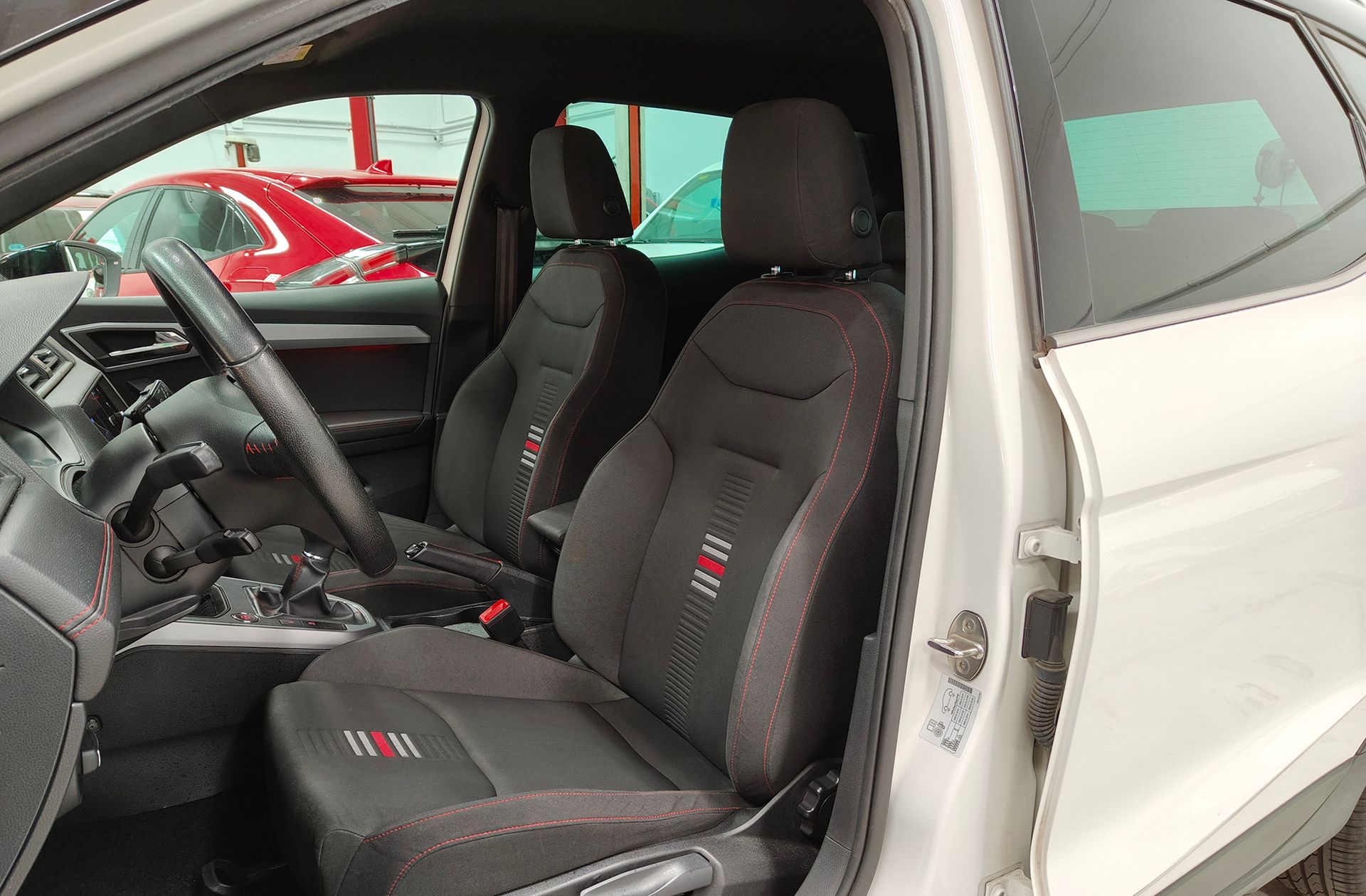 SEAT Arona 1.0 TGI GNC FR - foto 14