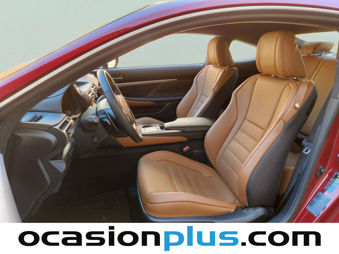 Foto asientos delanteros Lexus RC Lexus RC 300h Business Navigation (223 CV)