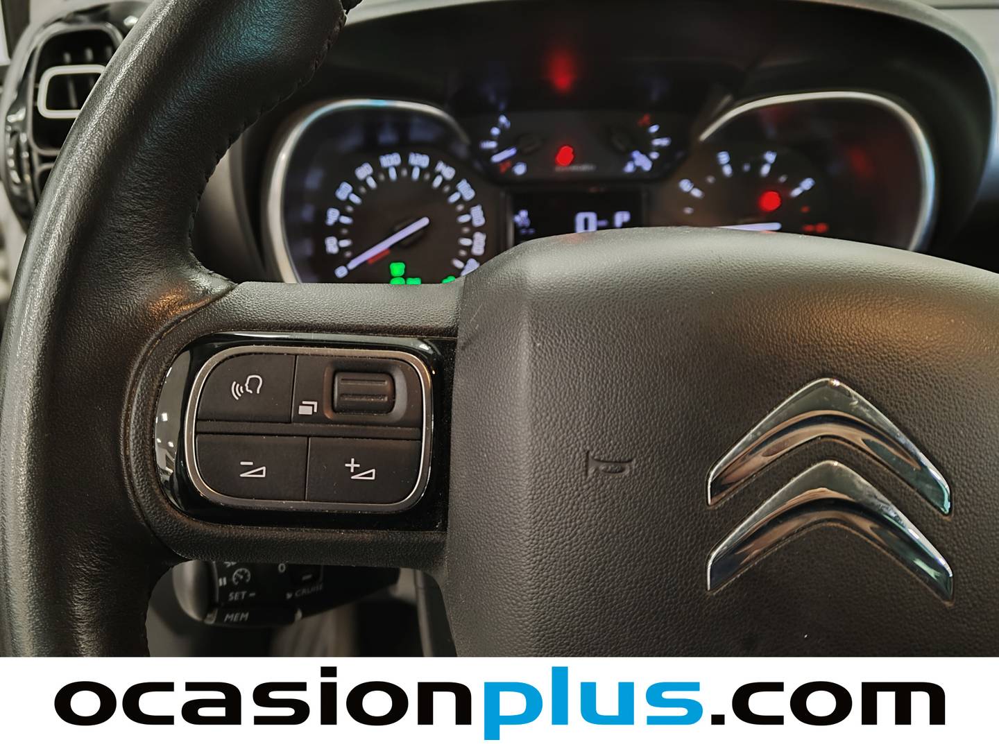 Foto Citroën C3 Aircross Citroen C3 Aircross PureTech 110 S&S Shine EAT6 (110 CV)