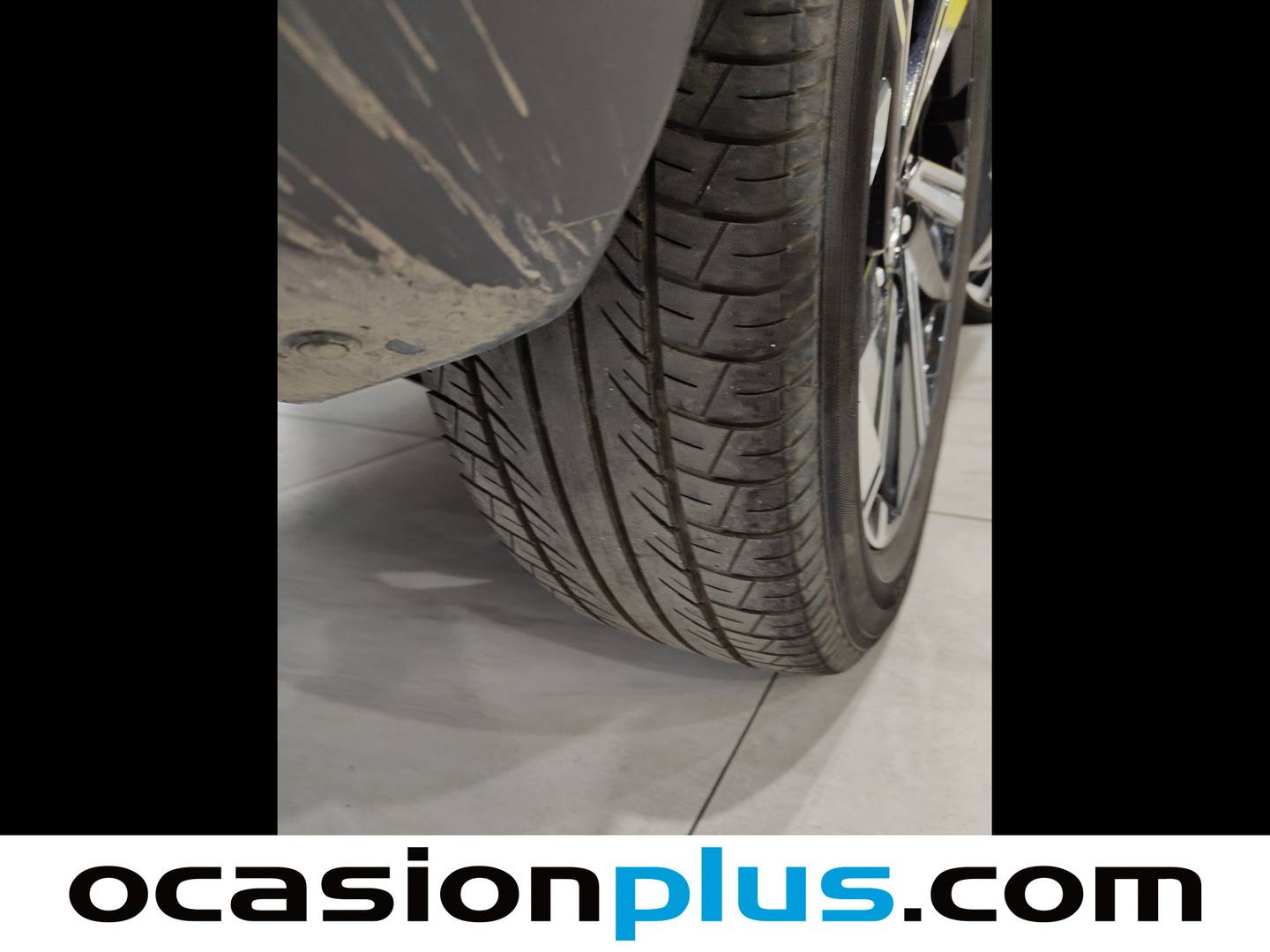 Foto Mitsubishi Eclipse Cross Mitsubishi Eclipse Cross 2.4 PHEV Kaiteki 4WD Auto (188 CV)