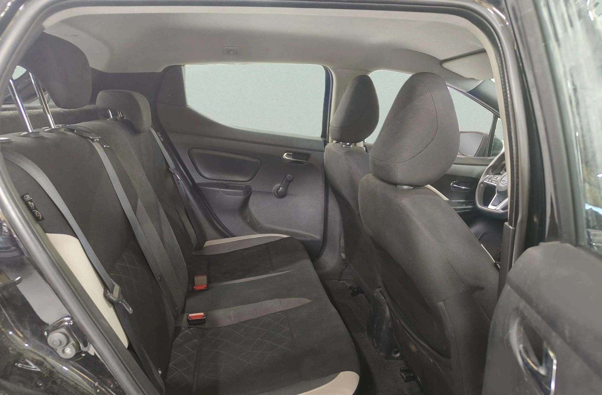 Nissan Micra IG-T 90 Acenta - foto 16