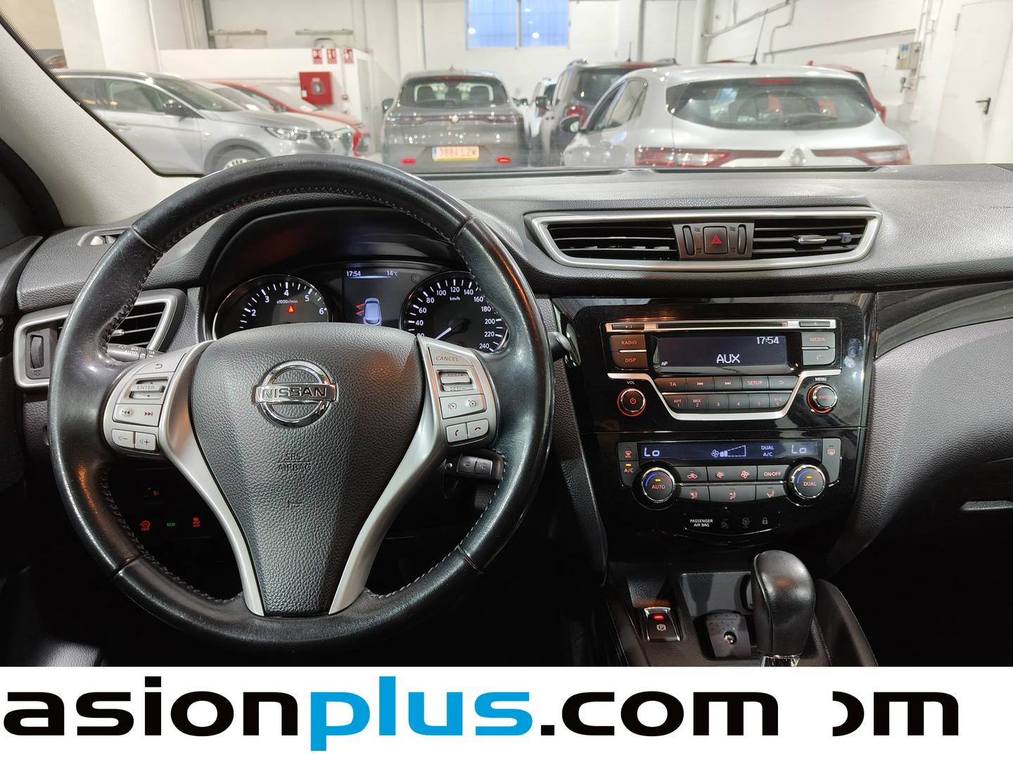 Nissan QASHQAI Nissan Qashqai DIG-T 115 Acenta 4x2 XTronic (115 CV) gasolina