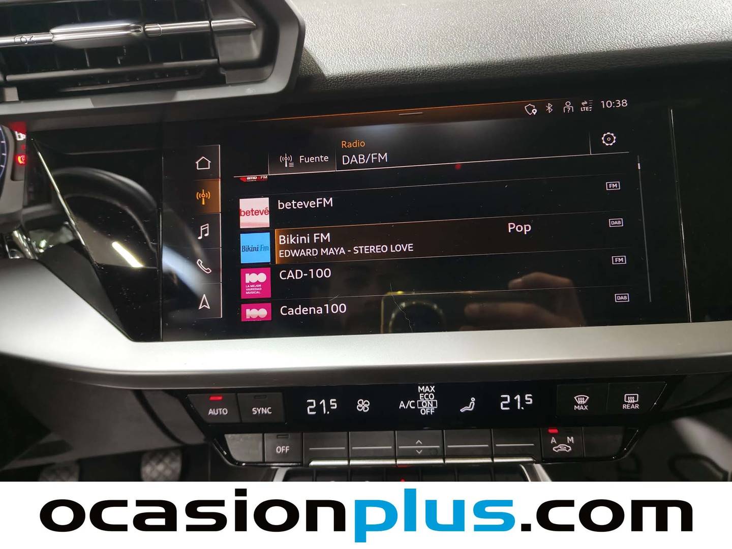 Foto Audi A3 Audi A3 Sedan S line 30 TFSI (110 CV)