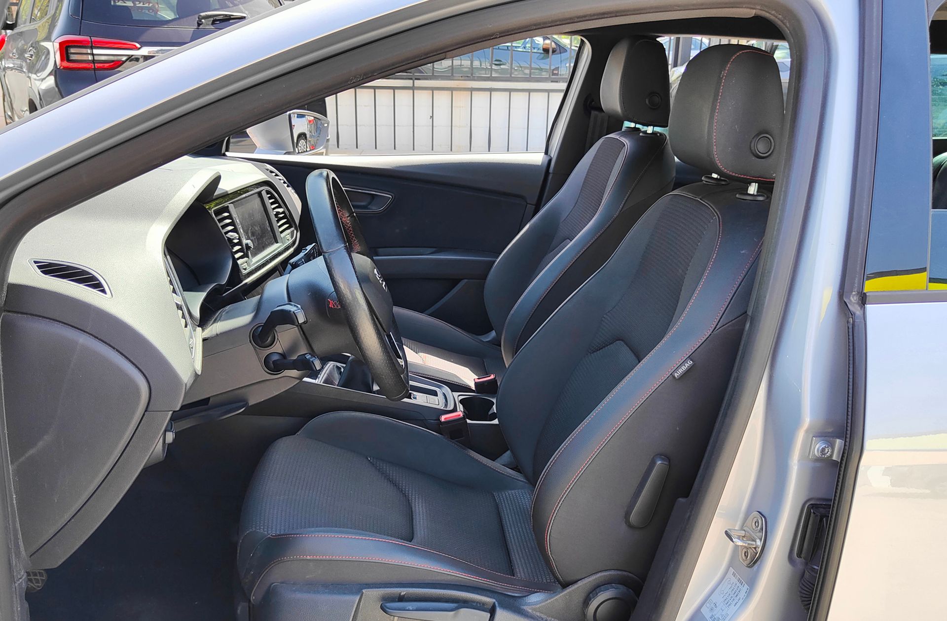 SEAT León ST 1.5 TGI GNC FR Edition Plus - foto 11