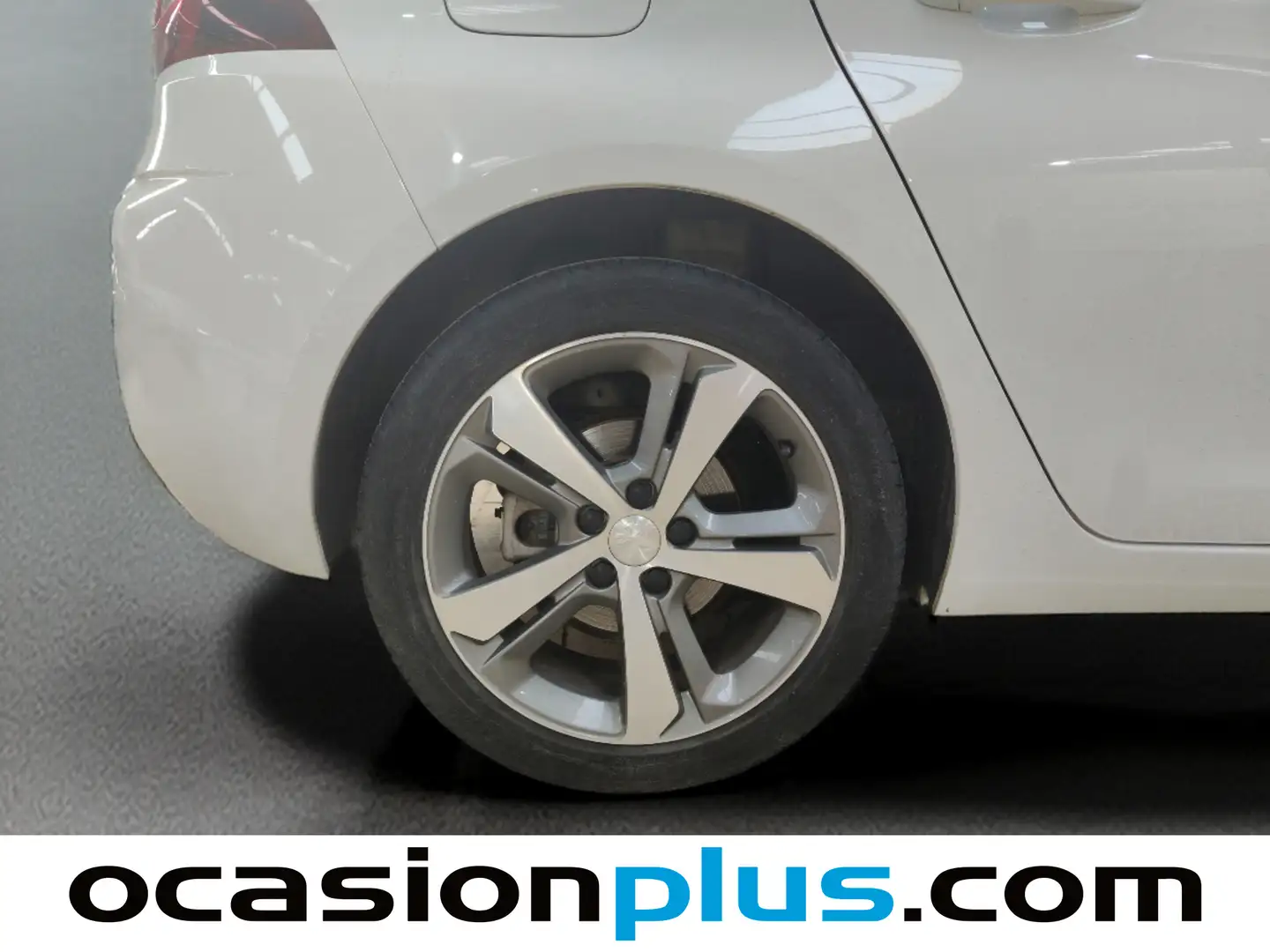 Foto Peugeot 308 Peugeot 308 PureTech 110 S&S Allure (110 CV)