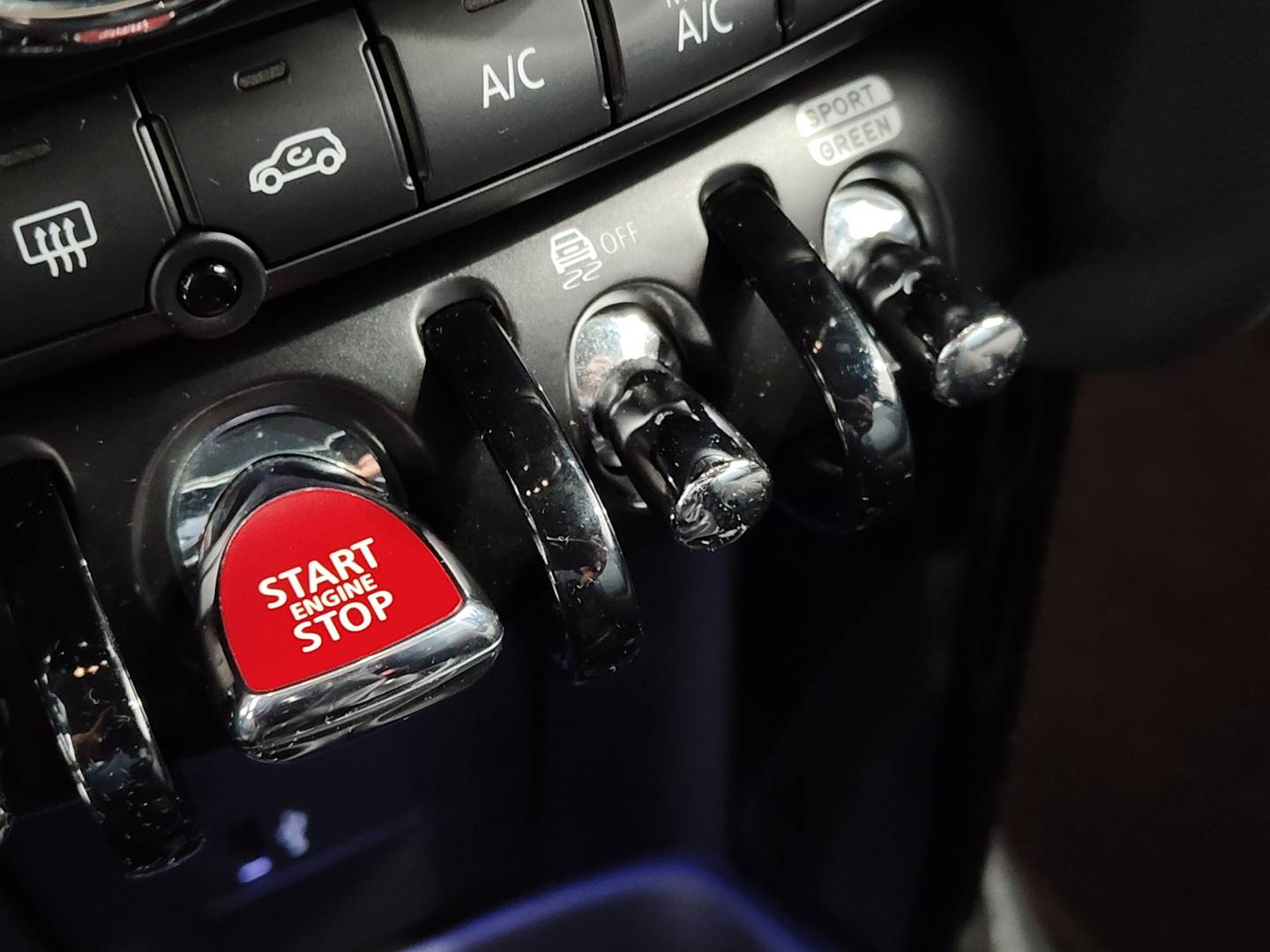 Foto Mini MINI MINI MINI 5 Puertas One (102 CV)