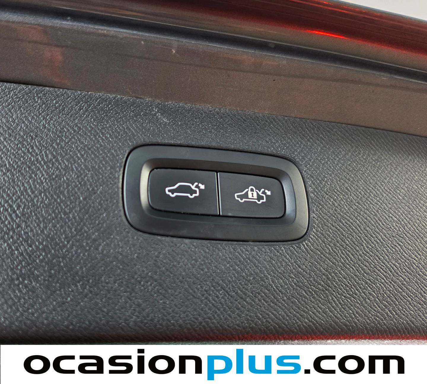 Volvo XC90 Volvo XC90 D5 Momentum AWD Auto (235 CV) 7 Plazas km 0