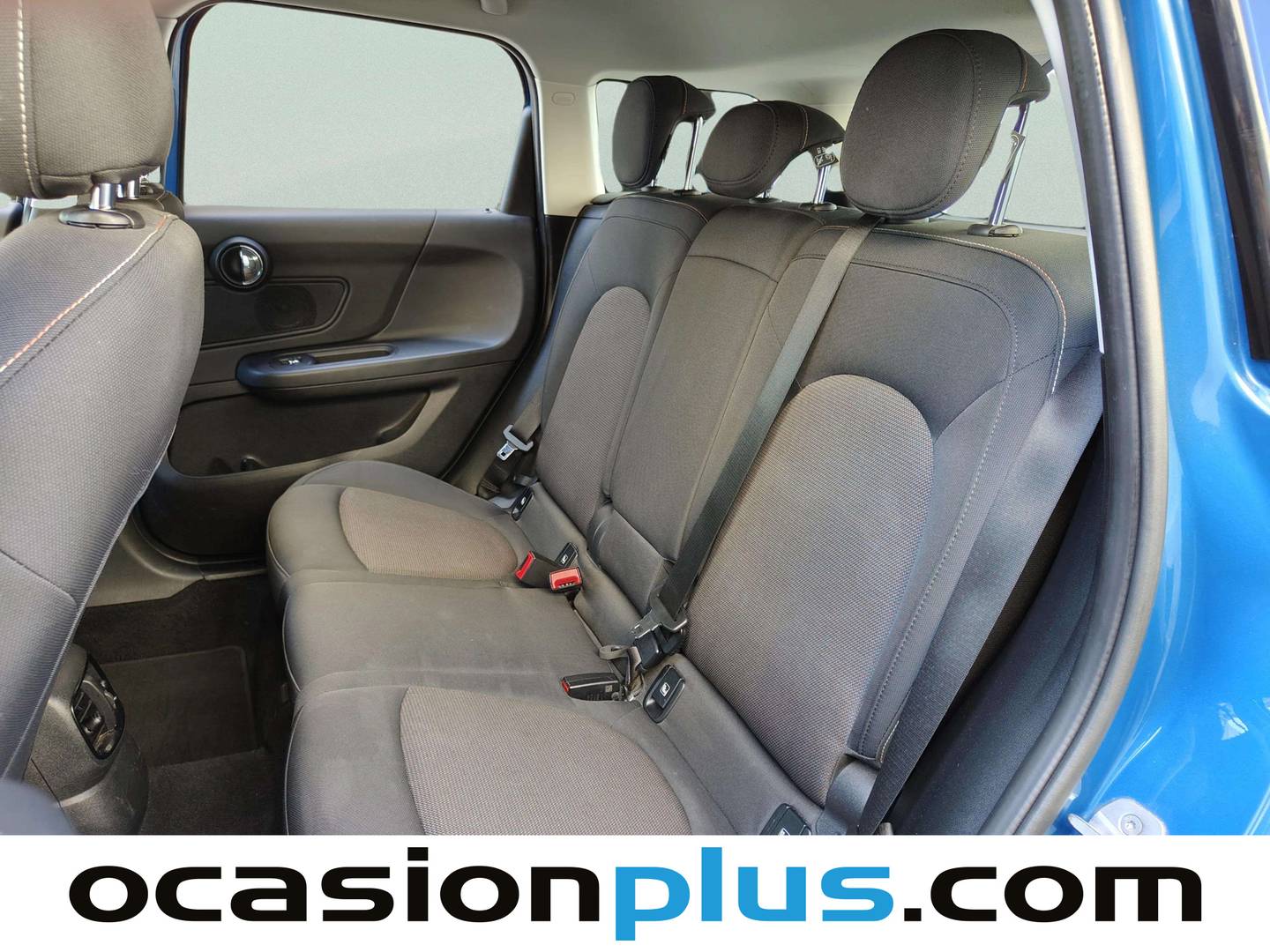 Foto asientos traseros Mini Countryman Mini MINI Countryman Cooper (136 CV)