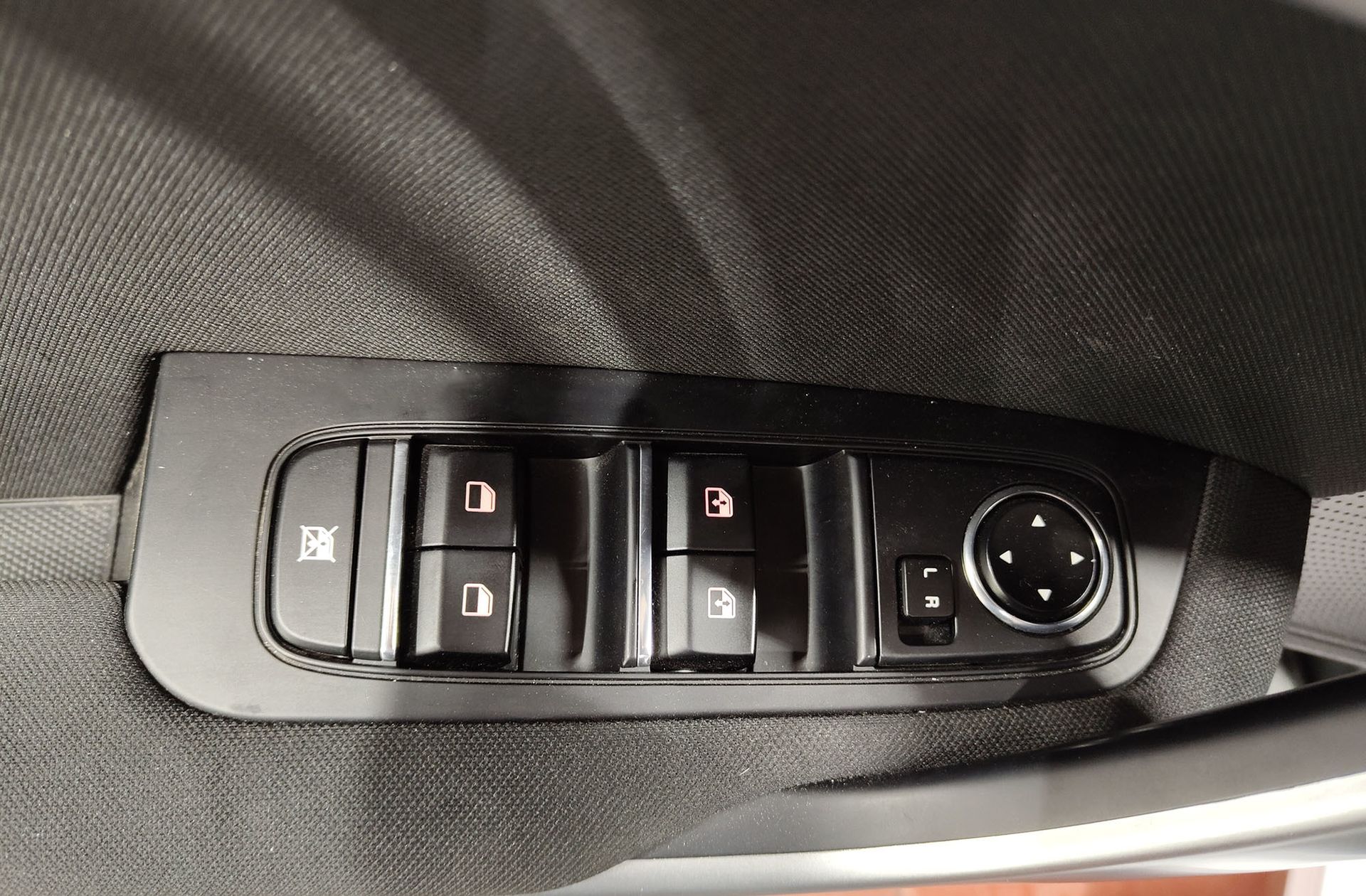 Kia Ceed 1.0 T-GDi Concept - foto 34