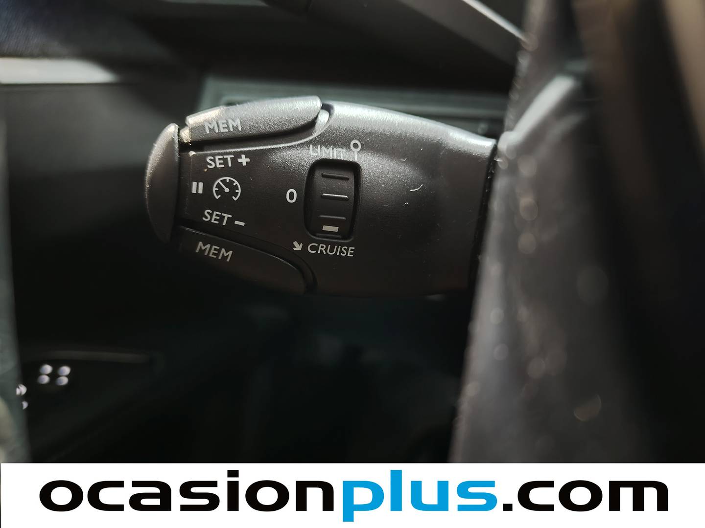 Paquetes del Peugeot 5008 Peugeot 5008 PureTech 130 S&S Allure (130 CV) 7 Plazas